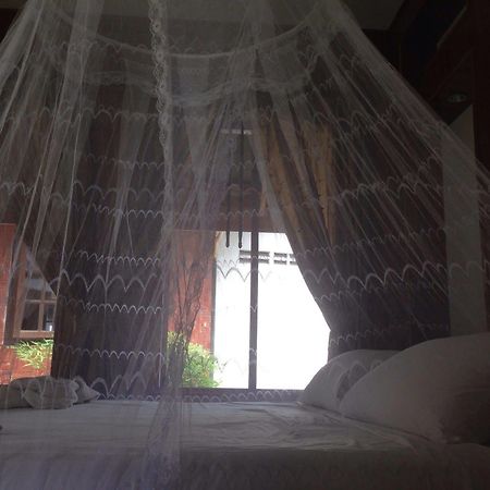 Hut Sun Bungalow Haad Son Exterior photo