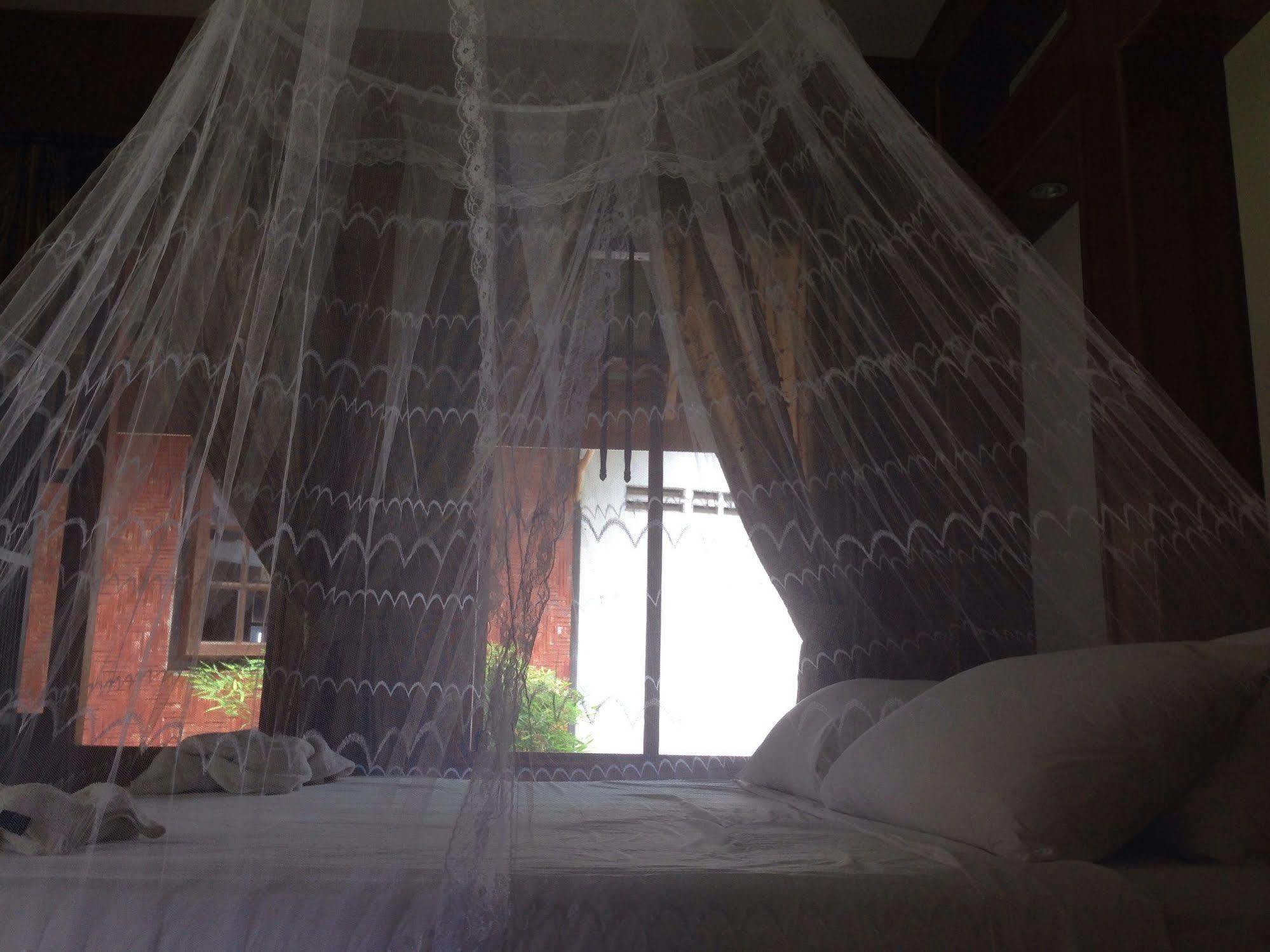 Hut Sun Bungalow Haad Son Exterior photo